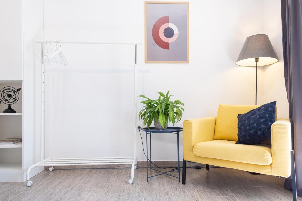 Studio Apartment Les - 4 Min Walk From Amphiteatre Pula Eksteriør billede